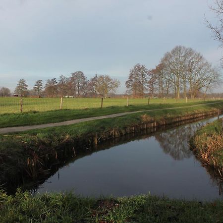 B&B 'T Onderkomen 't Harde Exterior photo